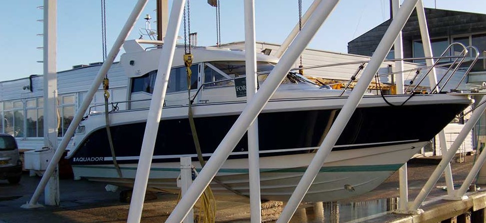 Seasurveys-yacht-surveys